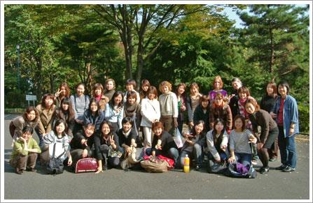 留学生と日本人学生の交流合宿の写真