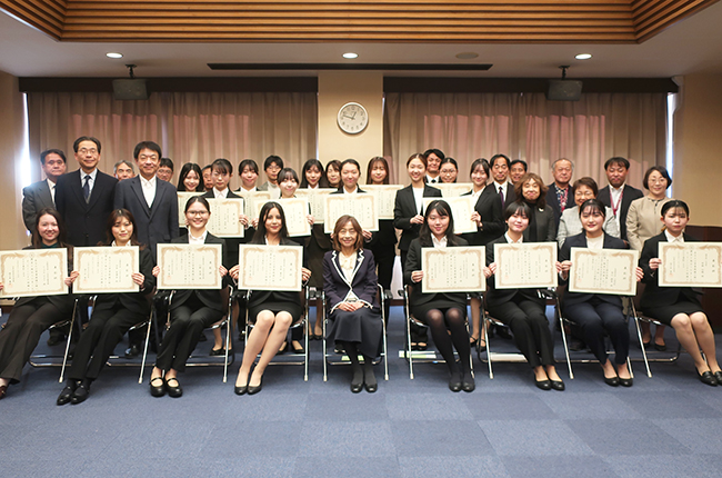 令和7年度学生表彰式を開催しました